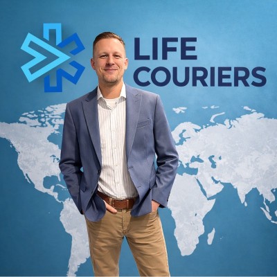 Sebastian Born - Life Couriers