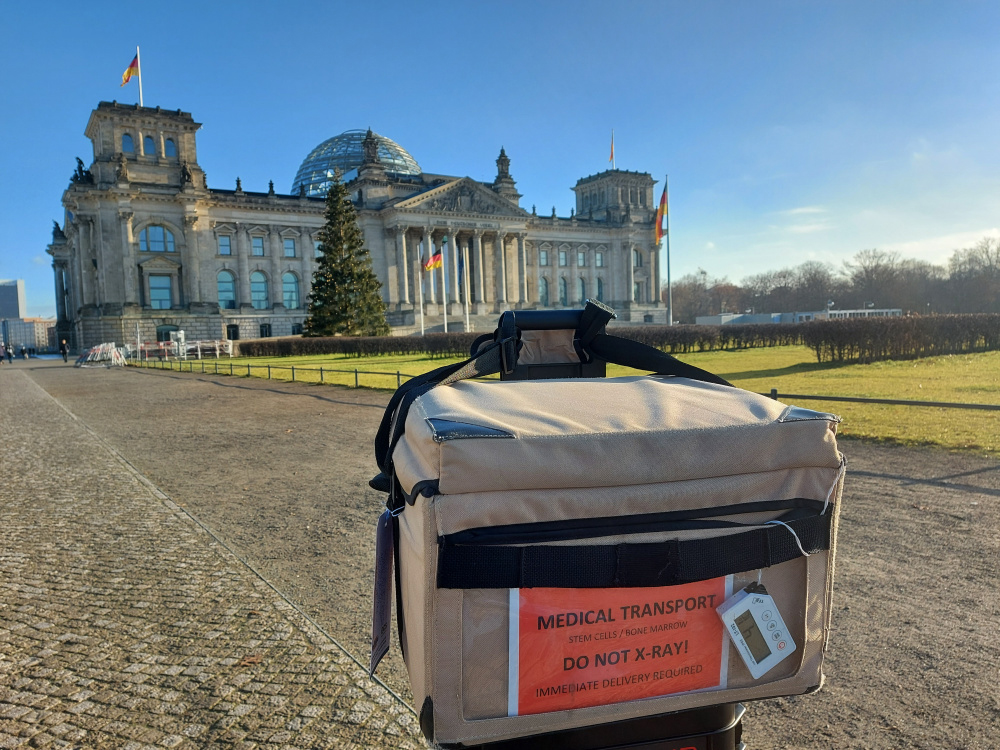 Life Couriers Accompanied Stem Cell Courier