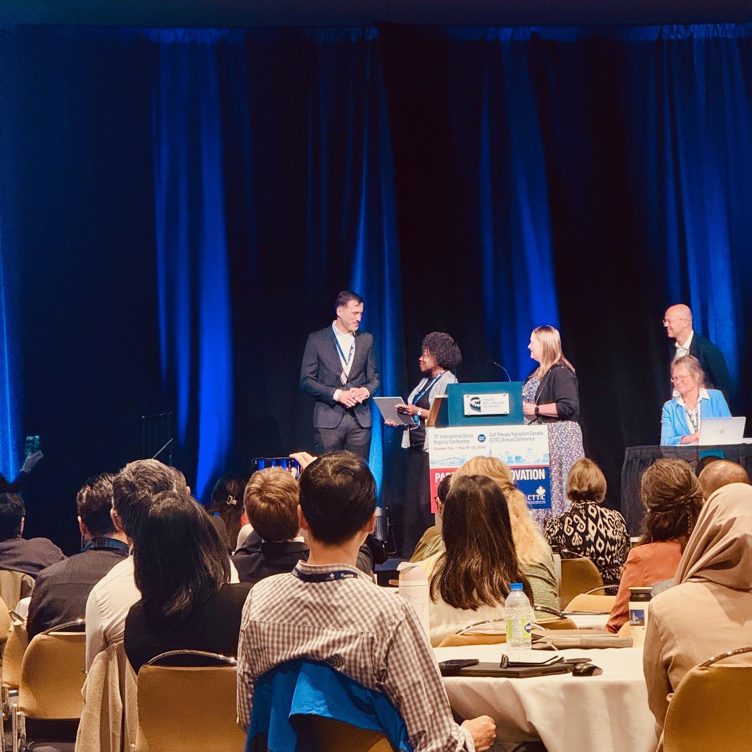 Sebastian Schimpf (Life Couriers) accepts the WMDA Certification